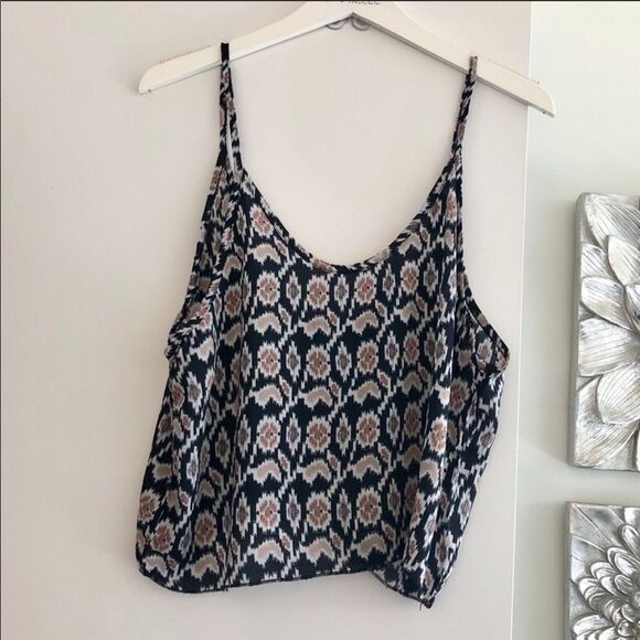 BRANDY MELVILLE Tribal Crop Top - Picture 1 of 3